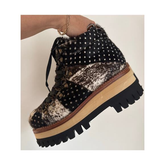 Cappelletti Pedula Trek Donna Italian Made Calf Hair Lug Sole Platform Boots, 38 - Picture 1 of 7